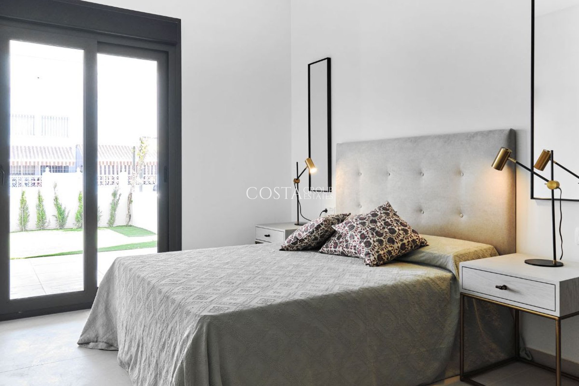 Neue Gebäude - low-bungalow -
Torrevieja - Centro