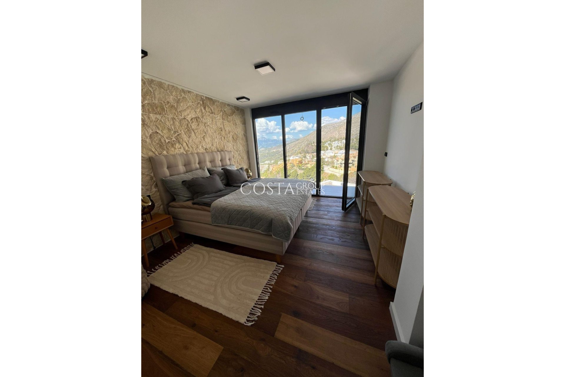 Neue Gebäude - Semidetached -
Altea - Sierra de Altea