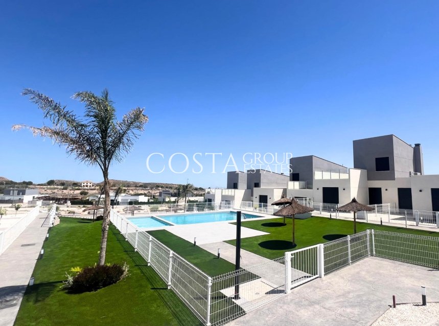 Neue Gebäude - Semidetached -
Banos y Mendigo - Altaona Golf