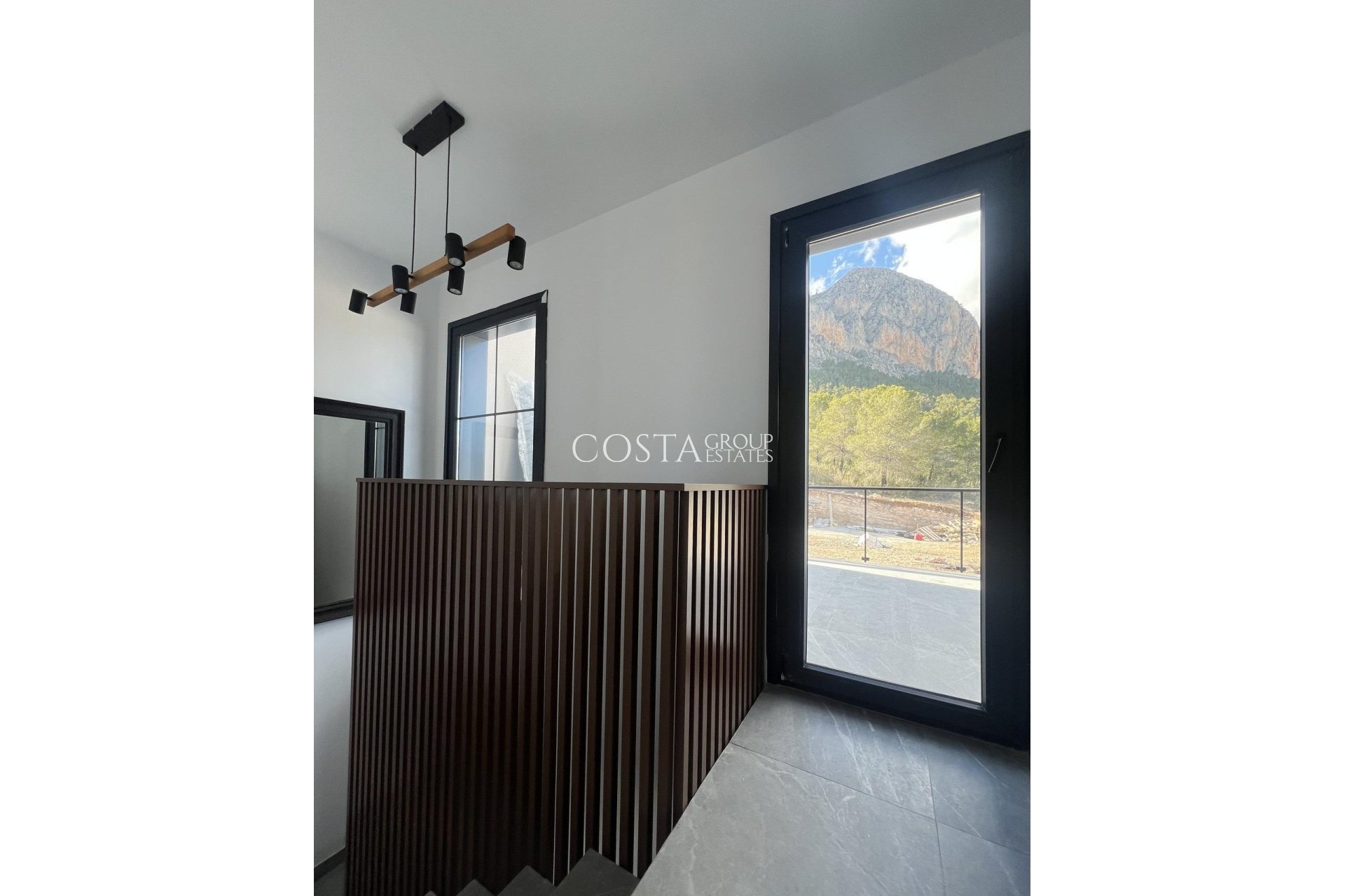 Neue Gebäude - Semidetached -
Polop - PAU1