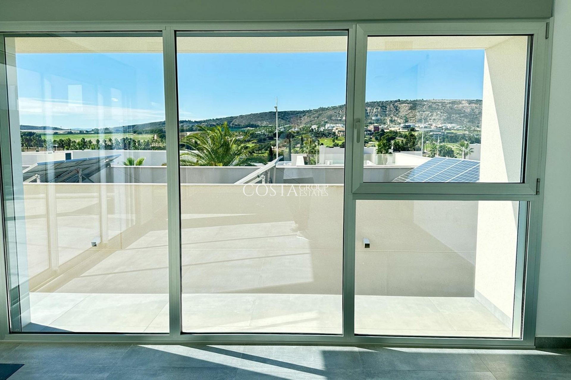 Neue Gebäude - Villa -
Algorfa - La Finca Golf