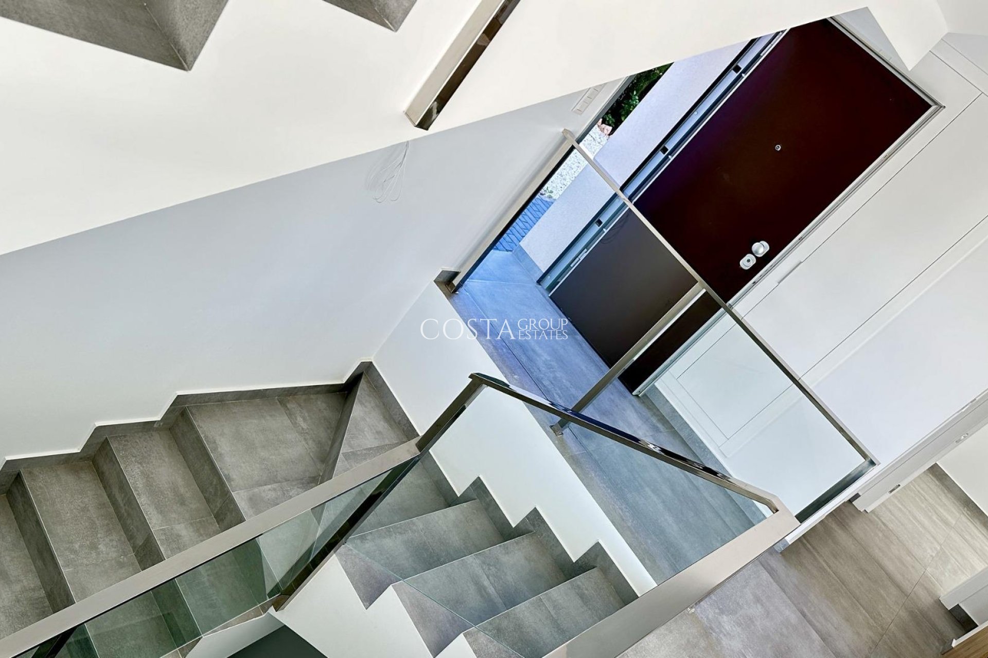 Neue Gebäude - Villa -
Algorfa - La Finca Golf