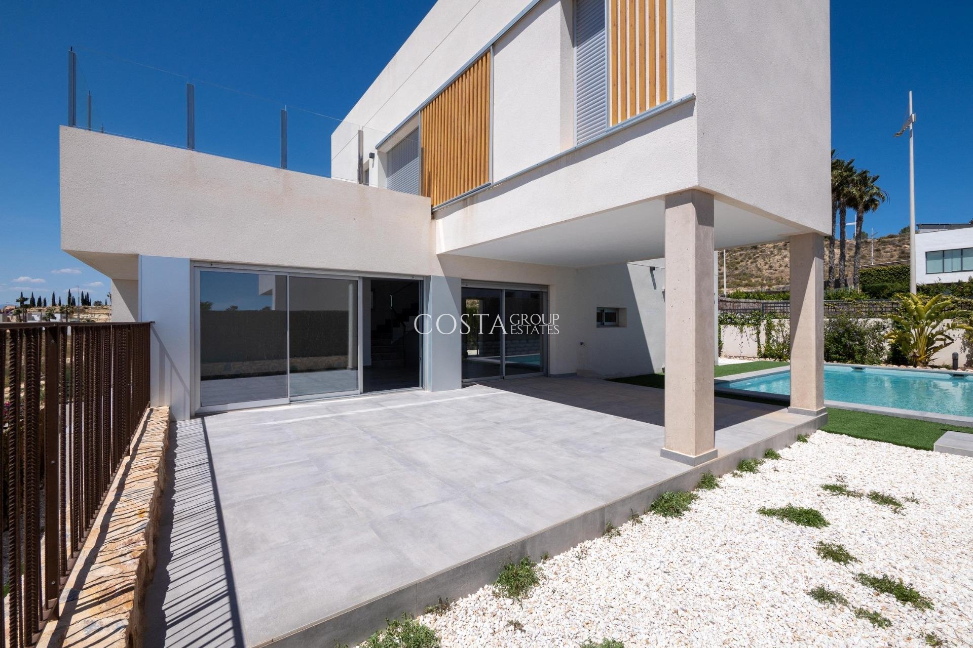 Neue Gebäude - Villa -
Algorfa - La Finca Golf