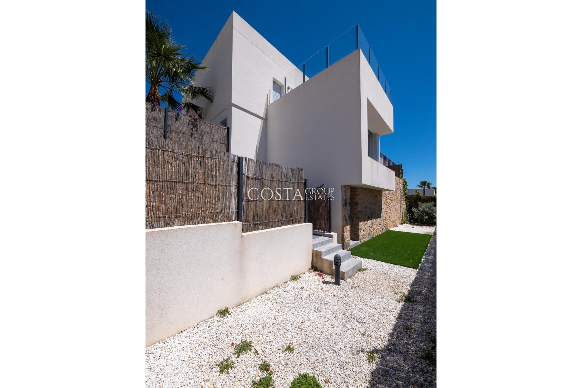 Neue Gebäude - Villa -
Algorfa - La Finca Golf
