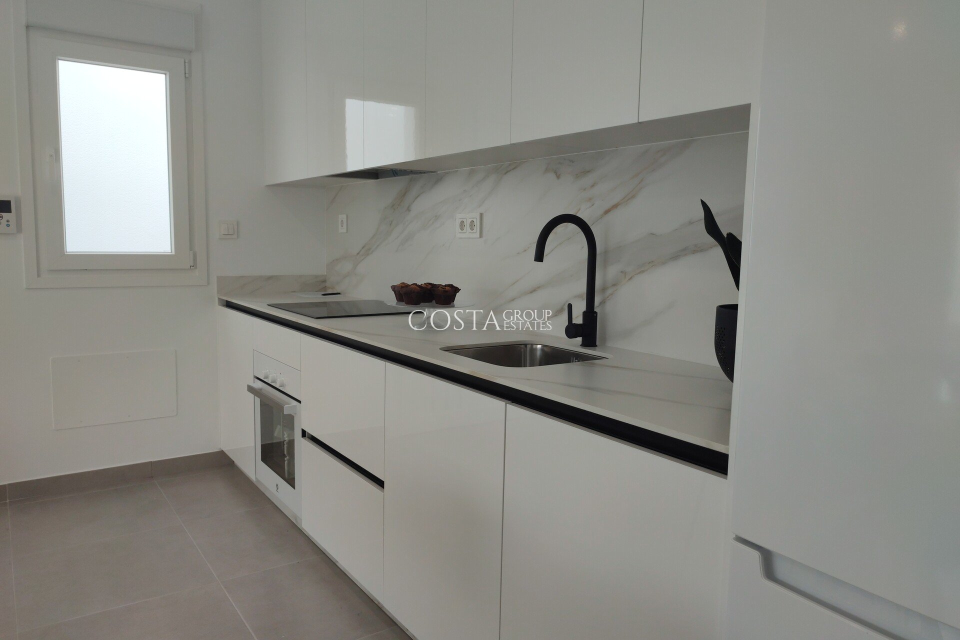 Neue Gebäude - Villa -
Balsicas