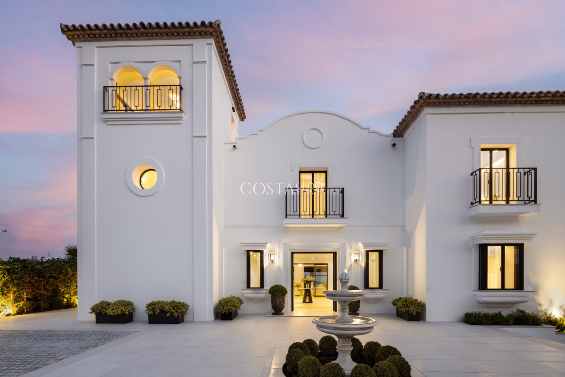 Neue Gebäude - Villa -
Benahavís