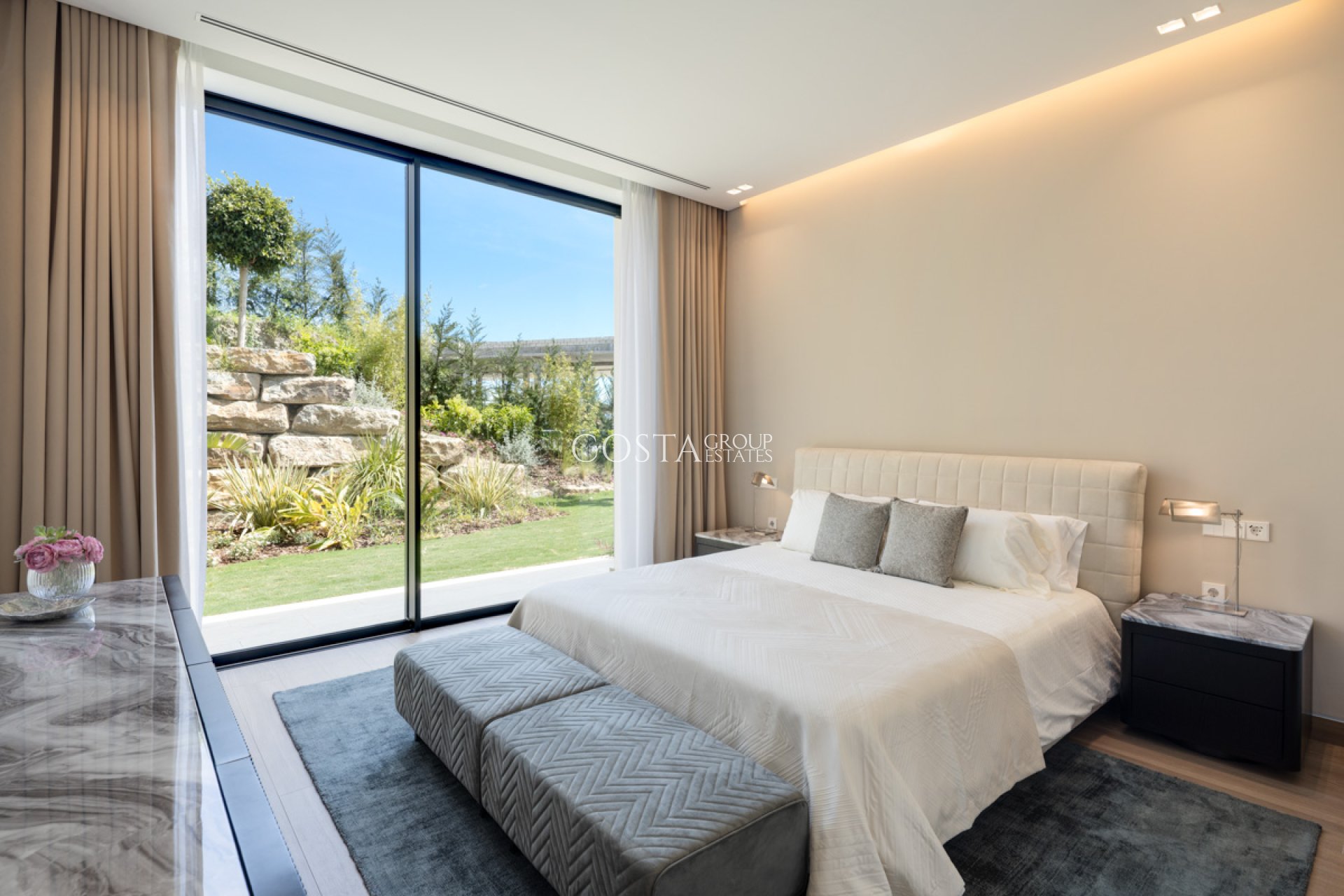 Neue Gebäude - Villa -
Benahavís