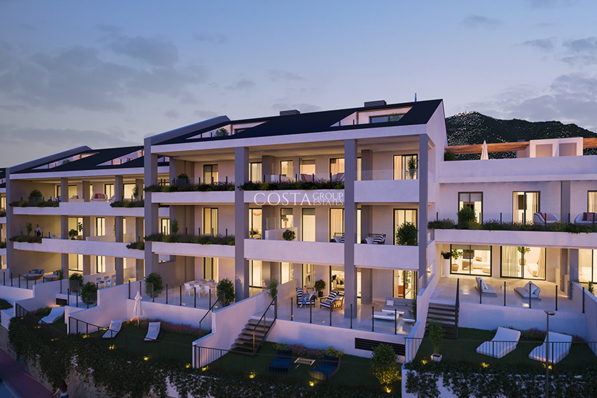 Neue Gebäude - Villa -
Benalmádena