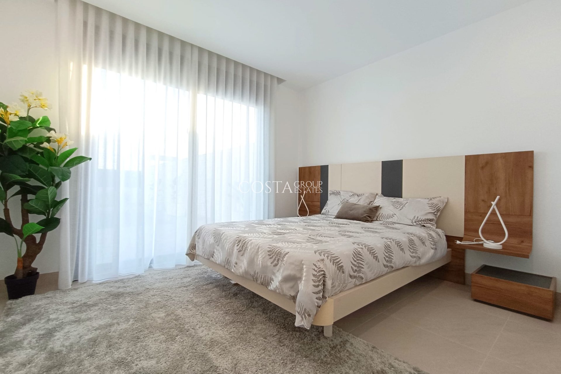 Neue Gebäude - Villa -
Benijofar