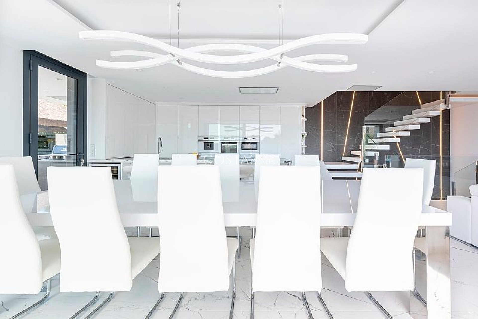 Neue Gebäude - Villa -
Calpe