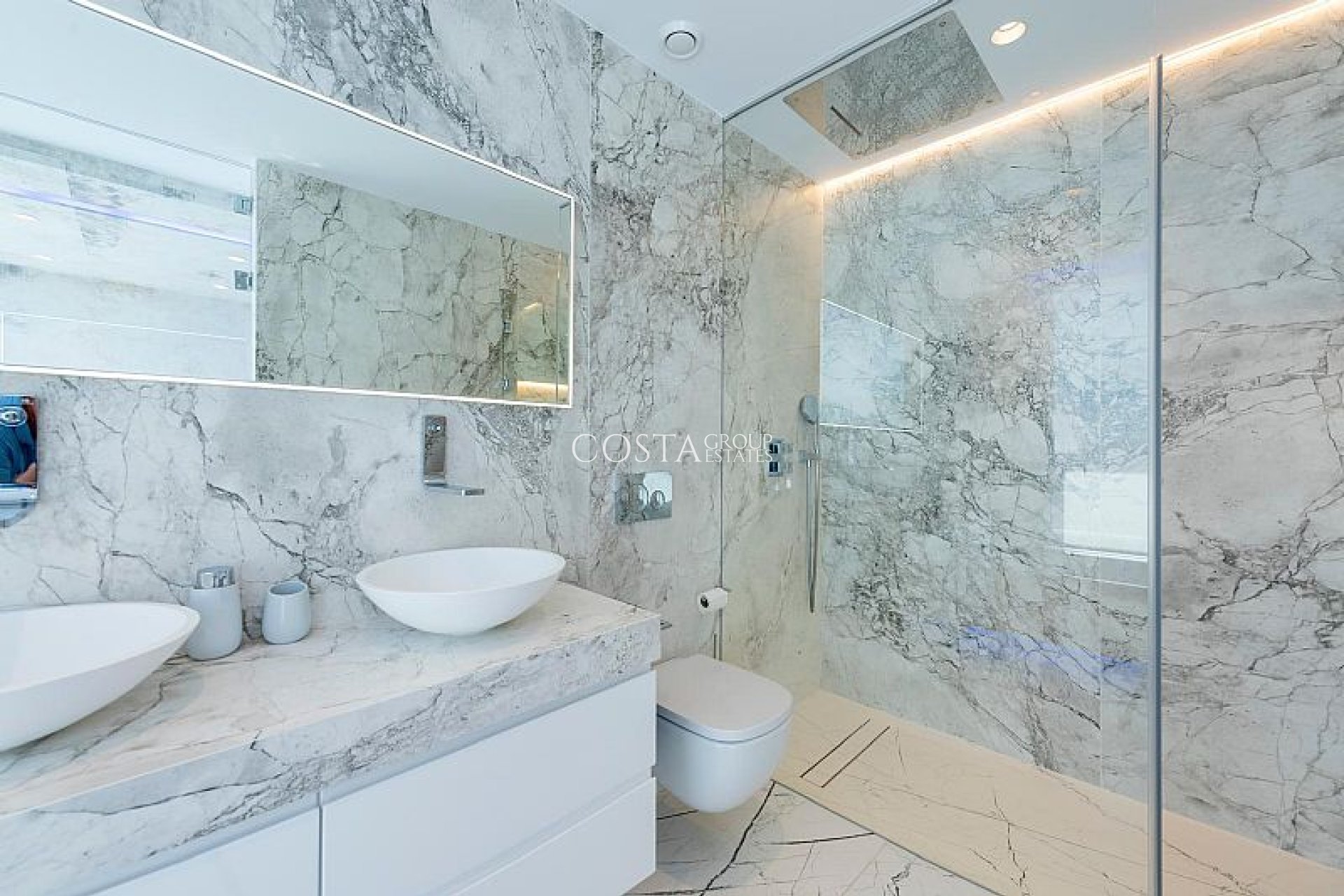 Neue Gebäude - Villa -
Calpe