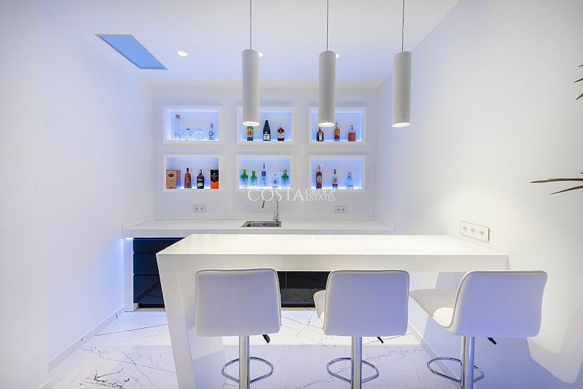 Neue Gebäude - Villa -
Calpe