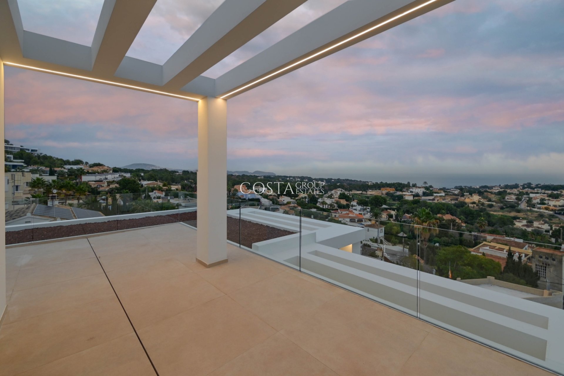 Neue Gebäude - Villa -
Calpe