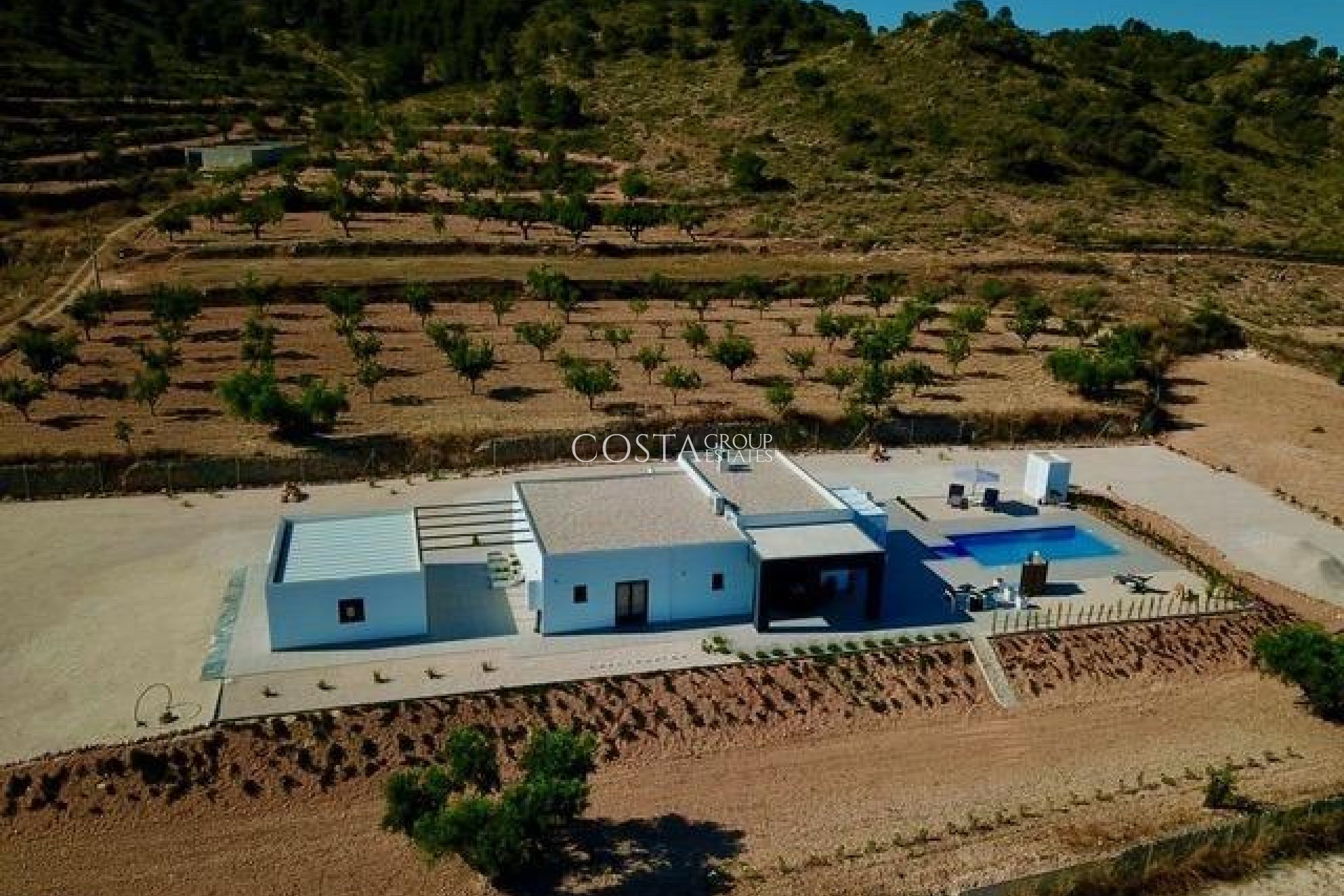 Neue Gebäude - Villa -
Cañada de la Leña