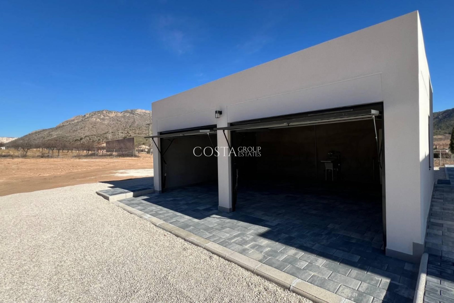 Neue Gebäude - Villa -
Cañada de la Leña