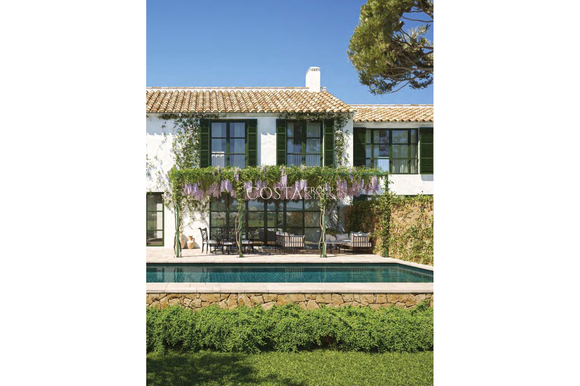 Neue Gebäude - Villa -
Casares