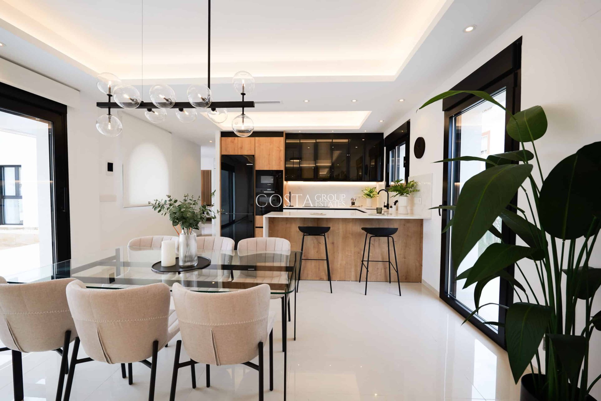 Neue Gebäude - Villa -
Ciudad Quesada