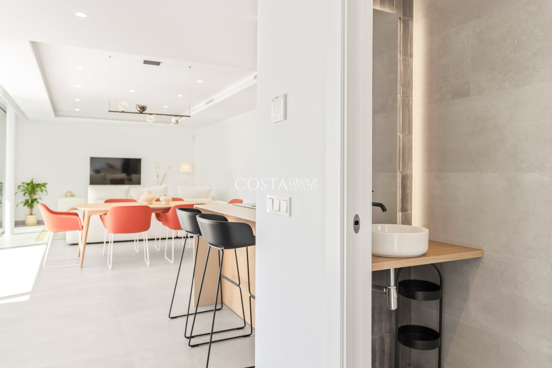 Neue Gebäude - Villa -
Cumbre del Sol