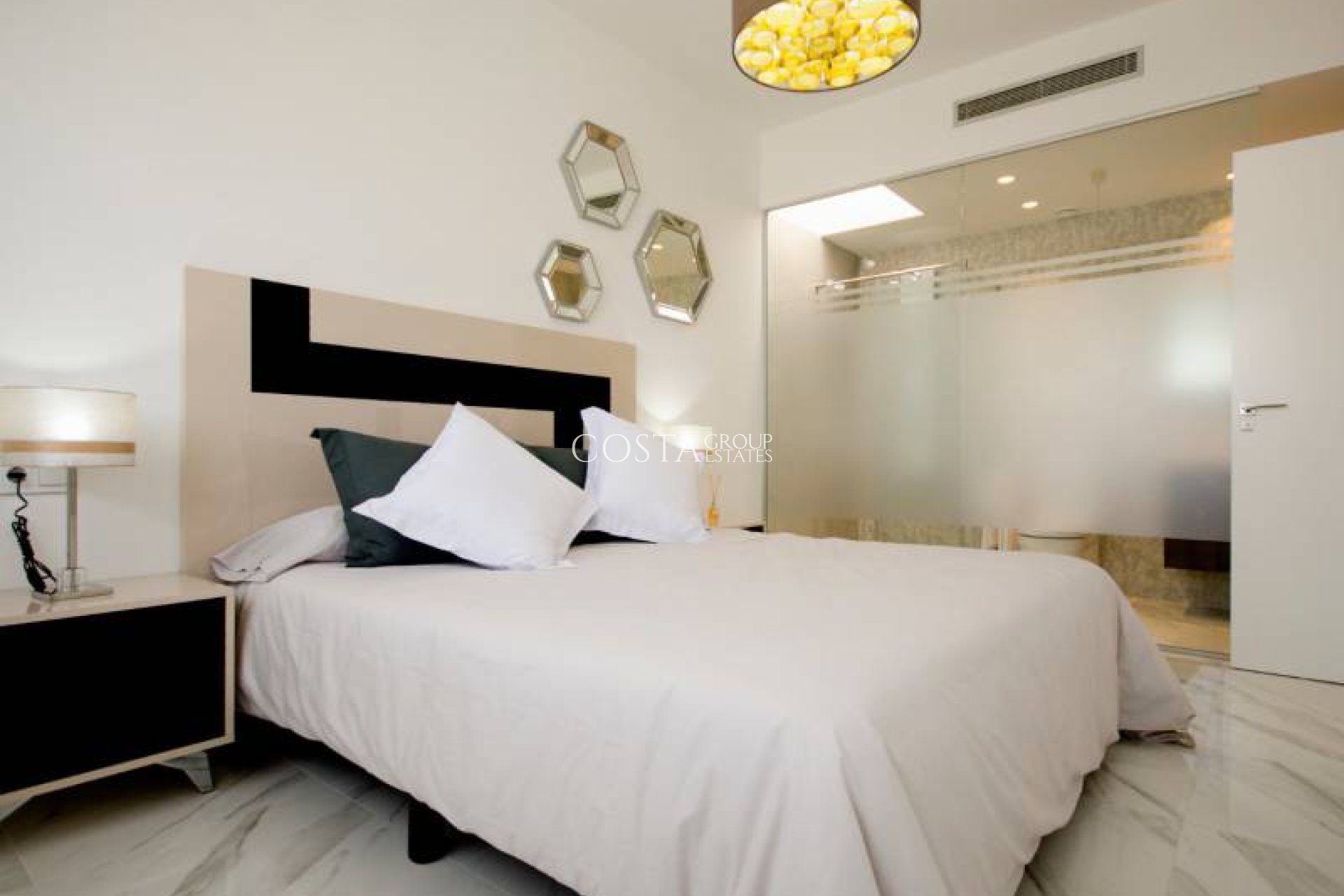 Neue Gebäude - Villa -
Dehesa de Campoamor