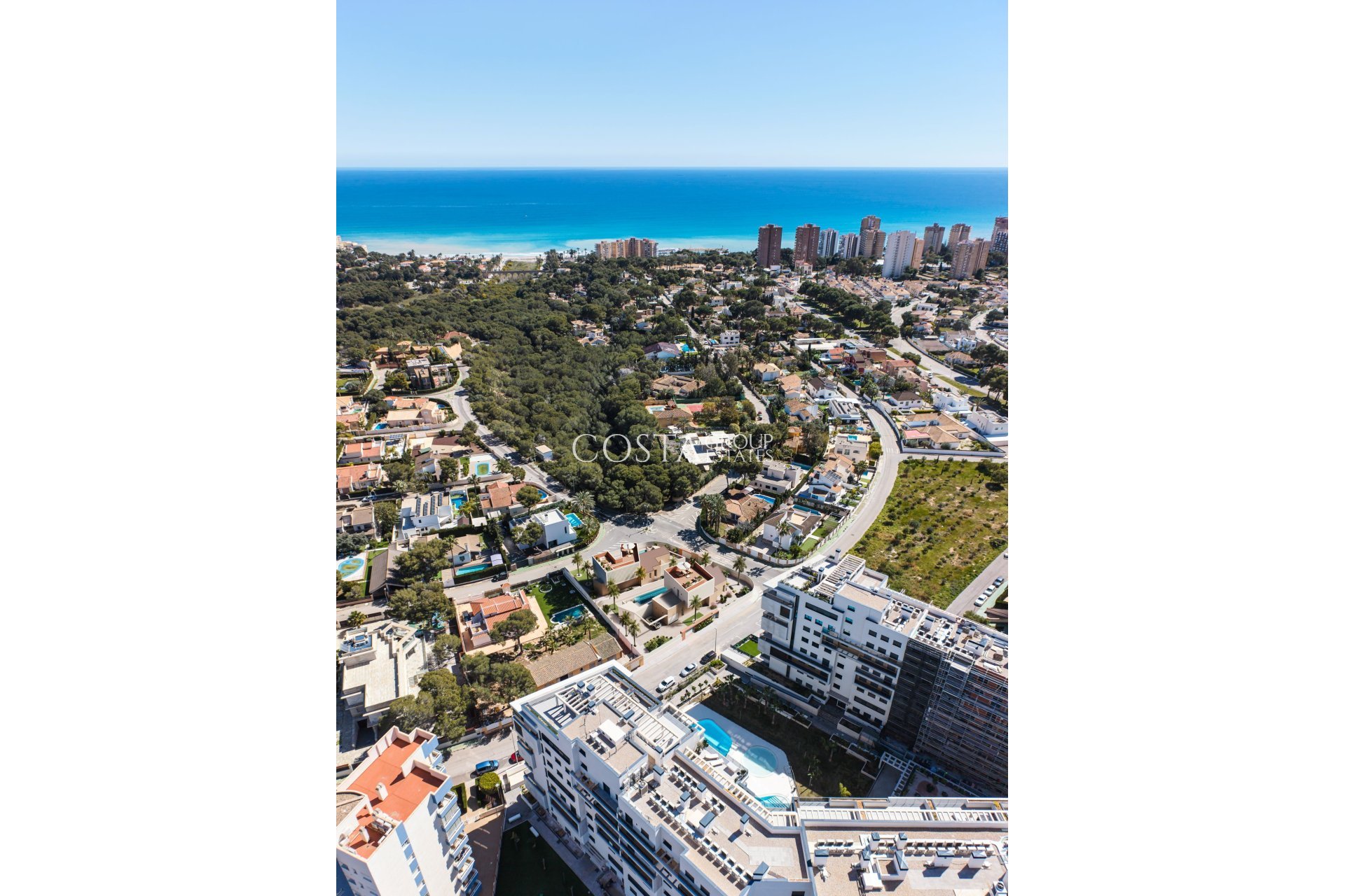 Neue Gebäude - Villa -
Dehesa de Campoamor