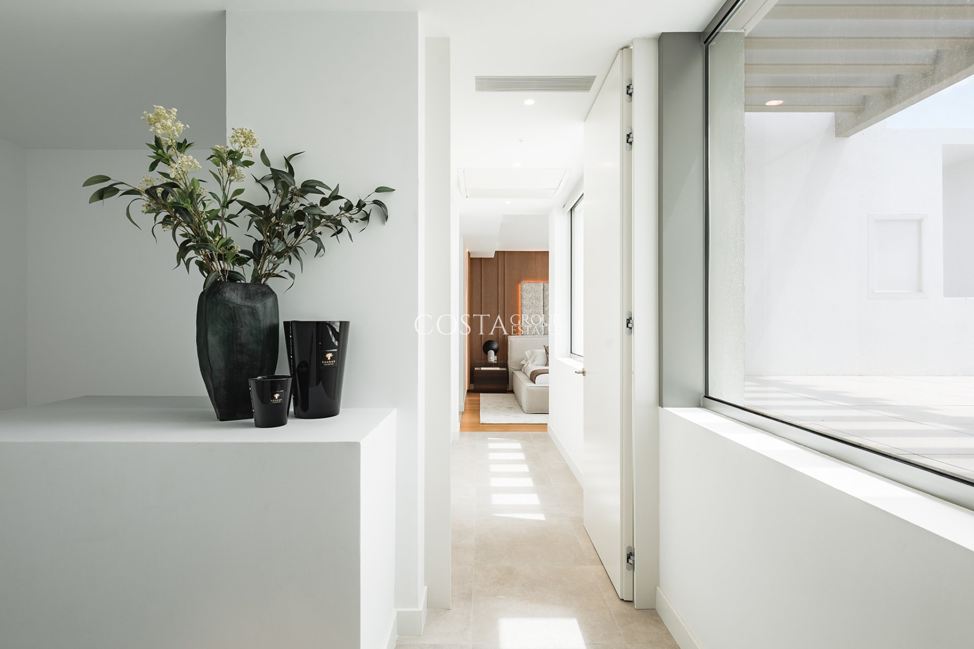 Neue Gebäude - Villa -
El Paraíso