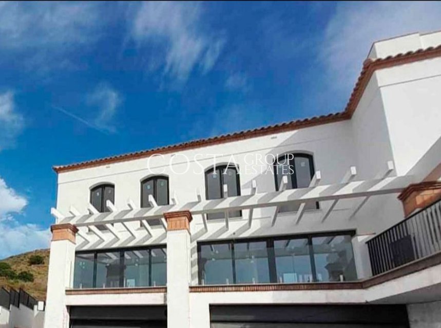 Neue Gebäude - Villa -
El Peñoncillo