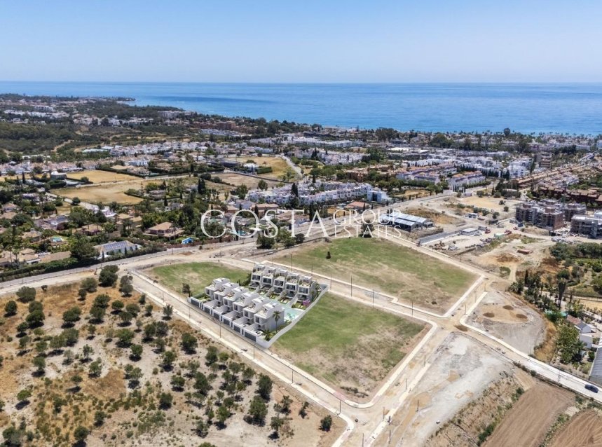 Neue Gebäude - Villa -
Estepona - Los Flamingos