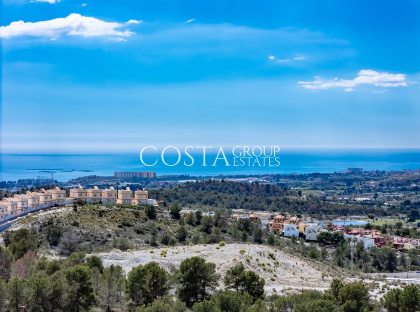Neue Gebäude - Villa -
Finestrat