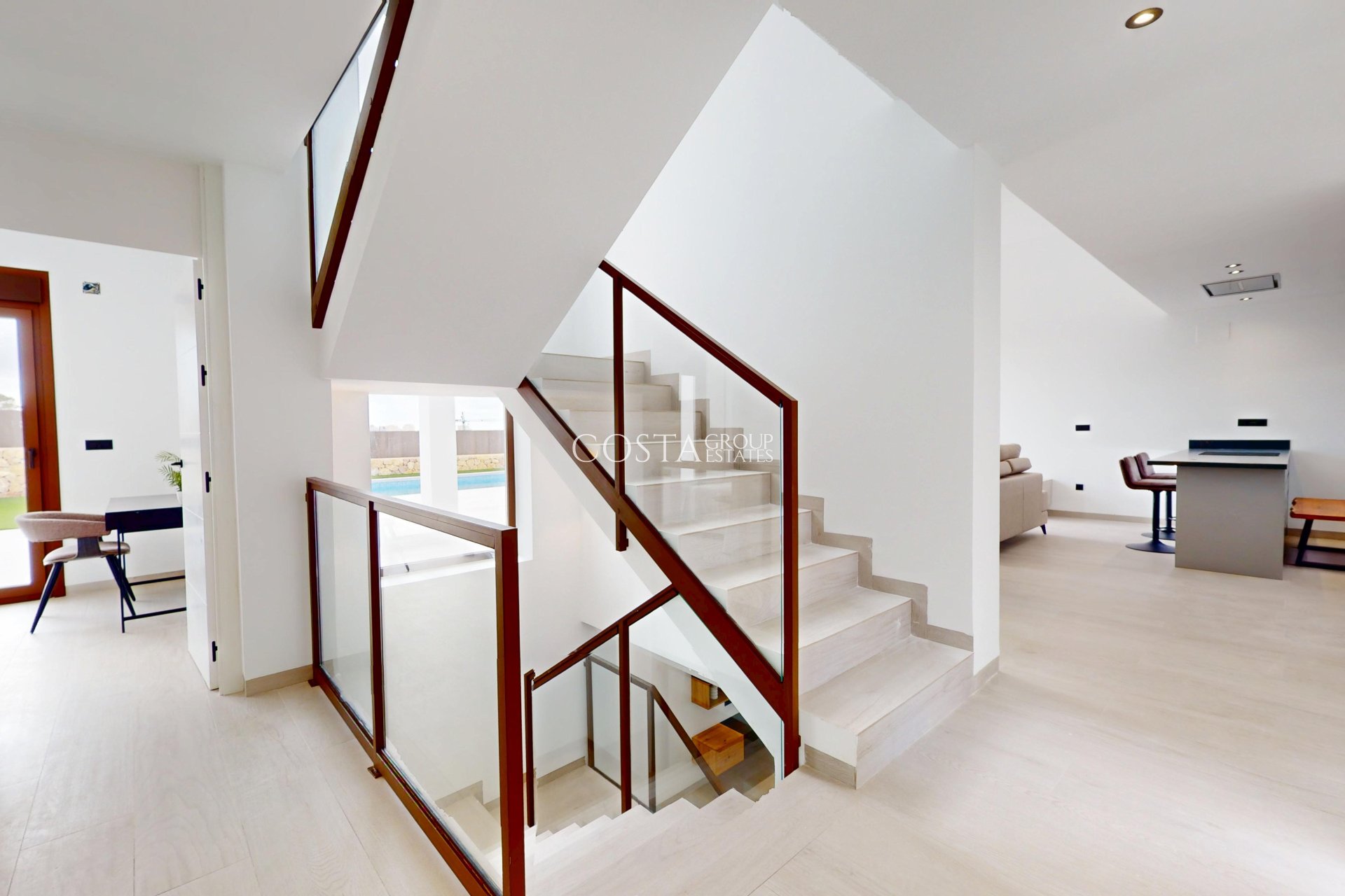 Neue Gebäude - Villa -
Finestrat