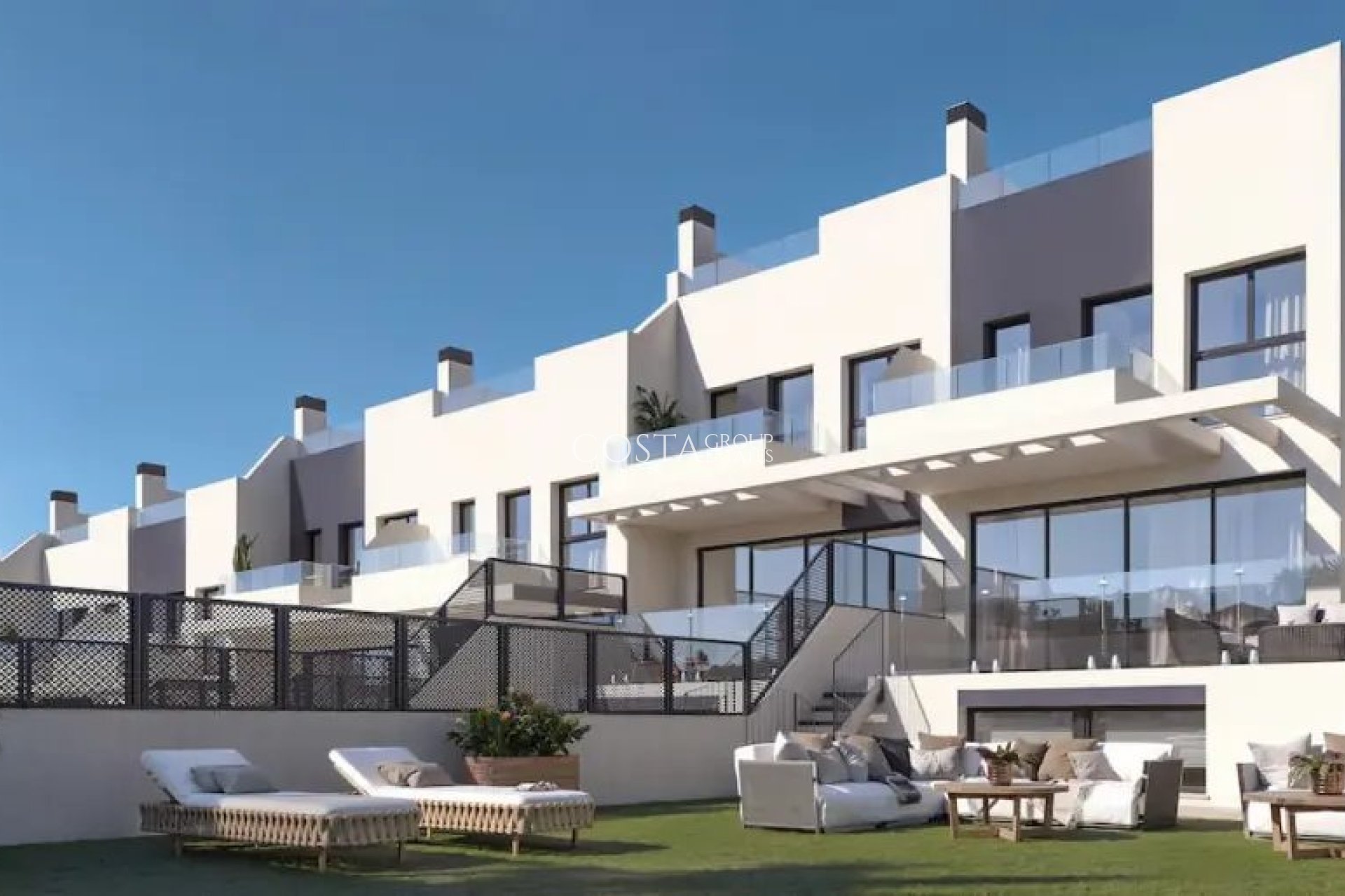 Neue Gebäude - Villa -
Fuengirola