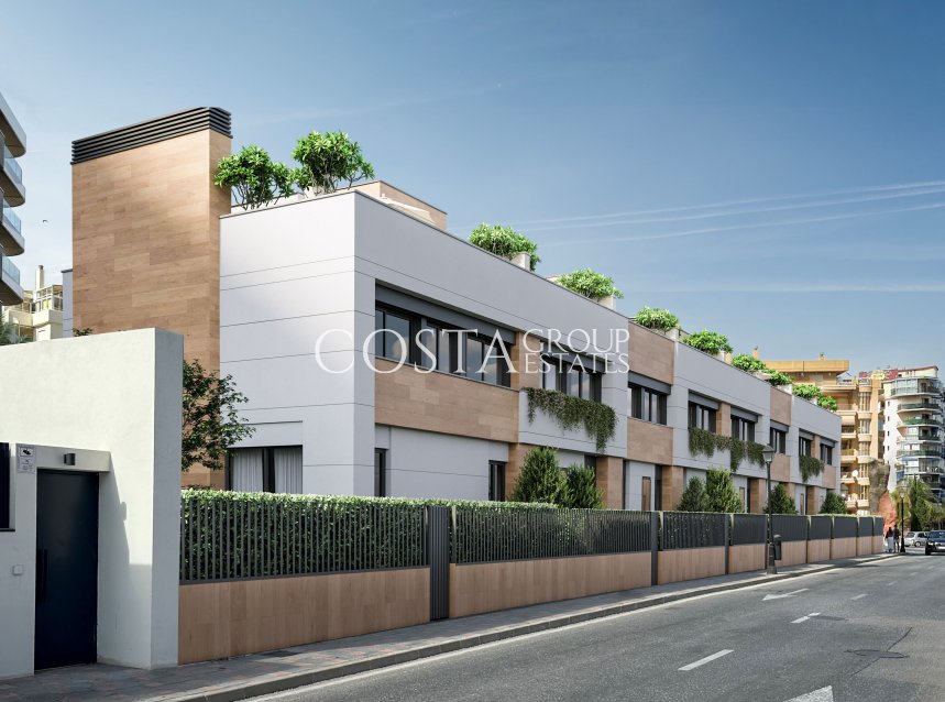 Neue Gebäude - Villa -
Fuengirola