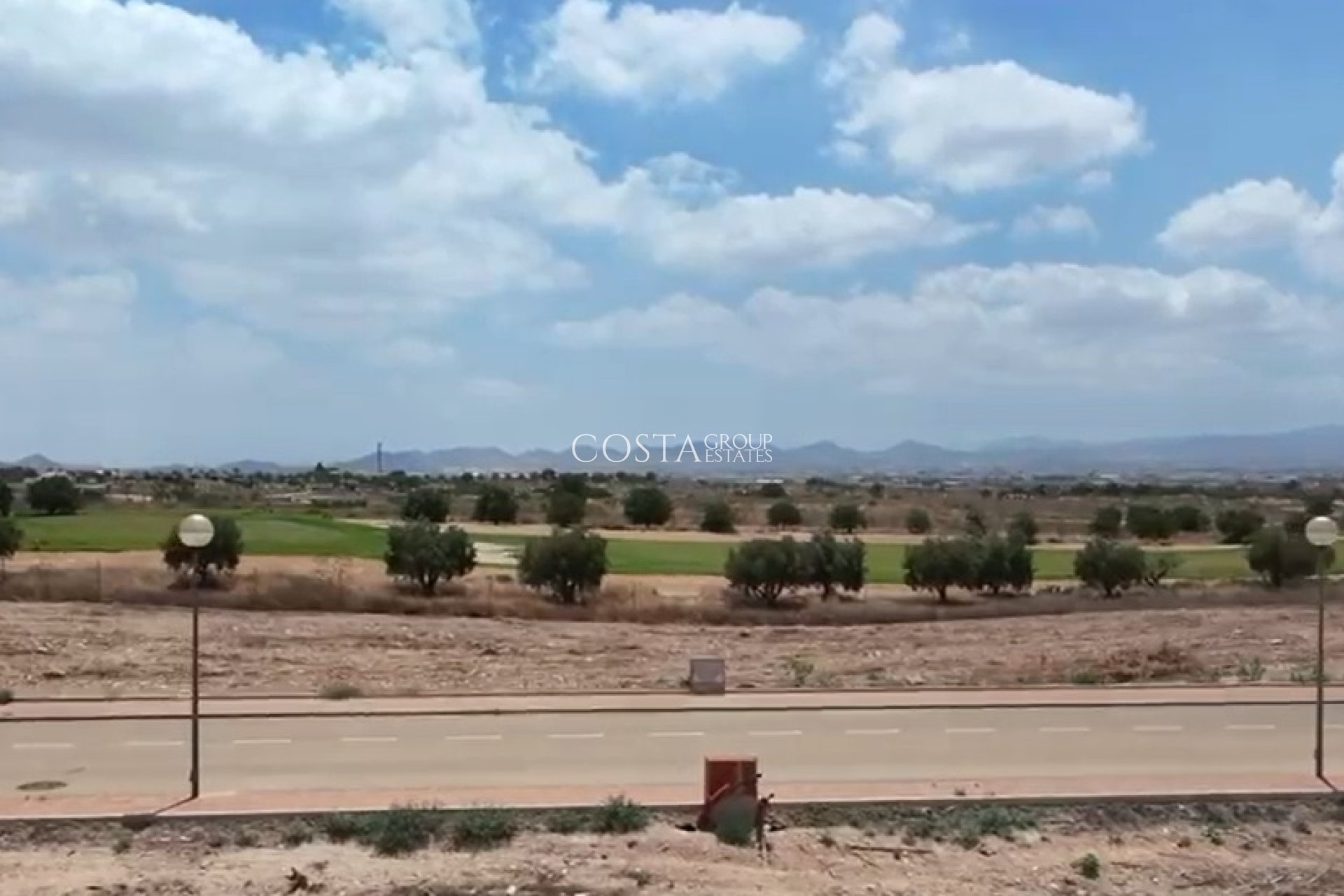 Neue Gebäude - Villa -
Hacienda del Alamo Golf