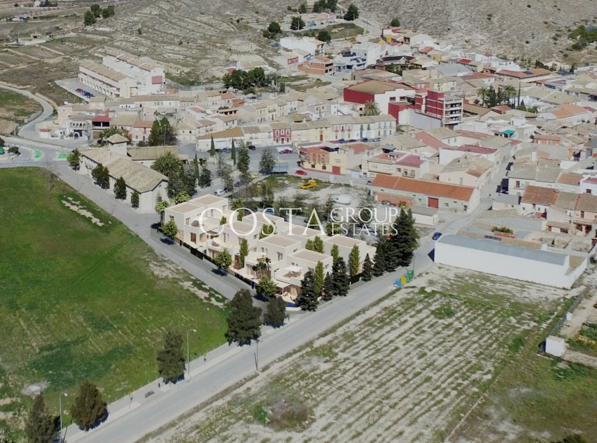Neue Gebäude - Villa -
Hondón de las Nieves