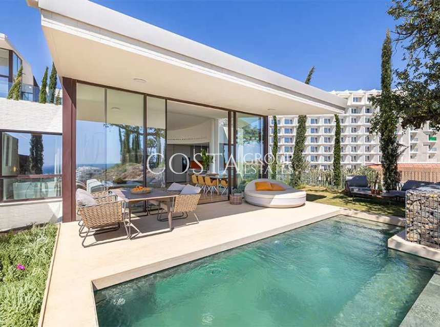 Neue Gebäude - Villa -
La Capellania