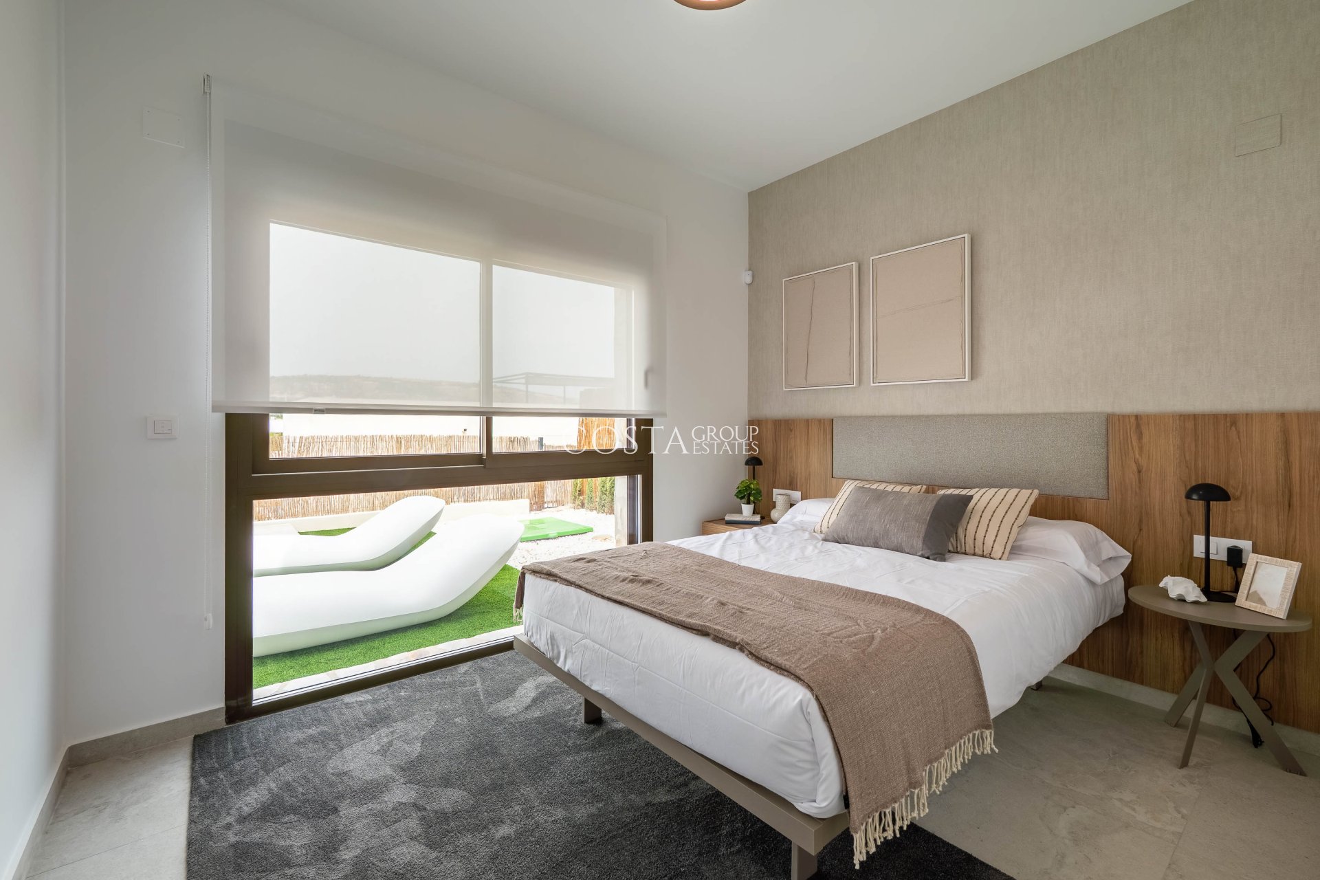 Neue Gebäude - Villa -
La Finca Golf