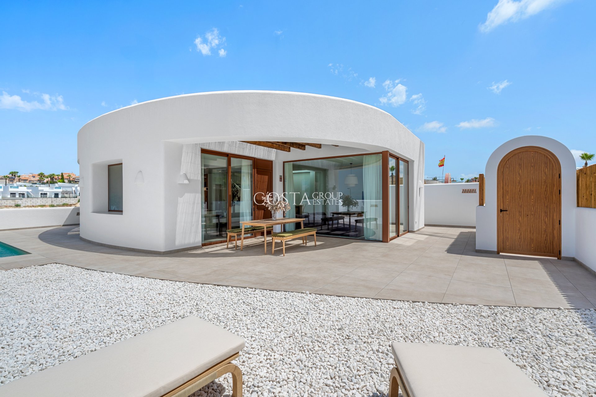 Neue Gebäude - Villa -
La Finca Golf
