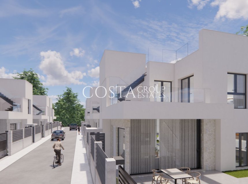 Neue Gebäude - Villa -
La Herrada