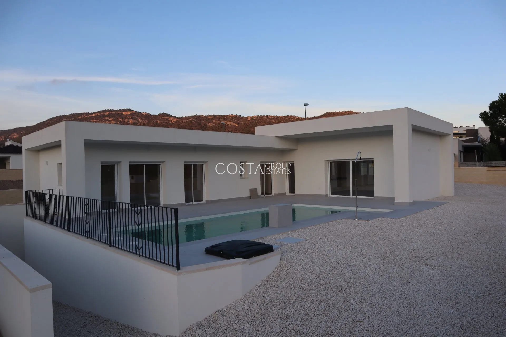 Neue Gebäude - Villa -
La Romana