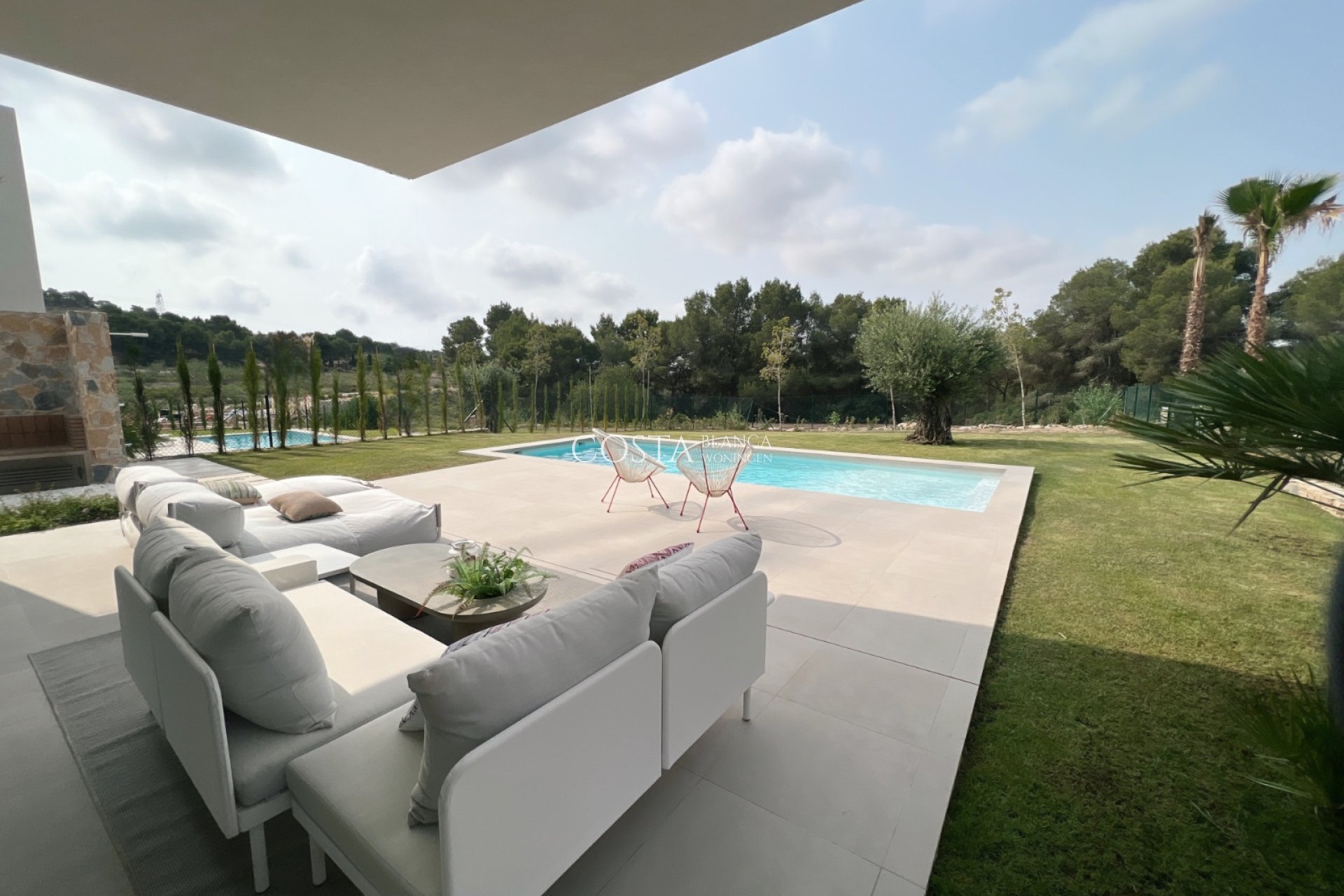 Neue Gebäude - Villa -
Las Colinas Golf and Country Club