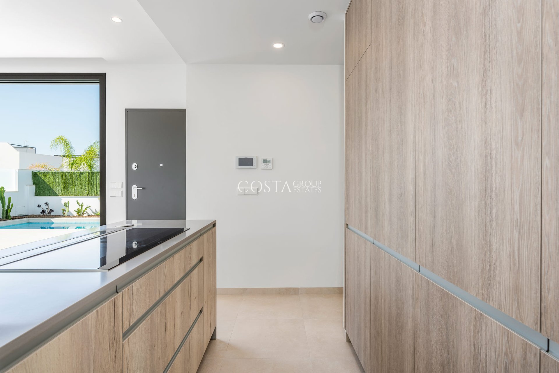 Neue Gebäude - Villa -
Los Alcazares - Los Alcázares