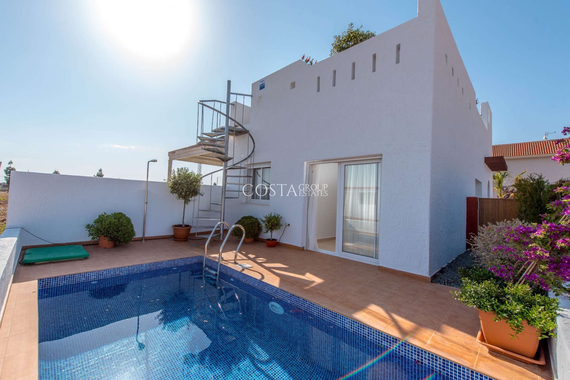 Neue Gebäude - Villa -
Los Alcazares - Los Alcázares