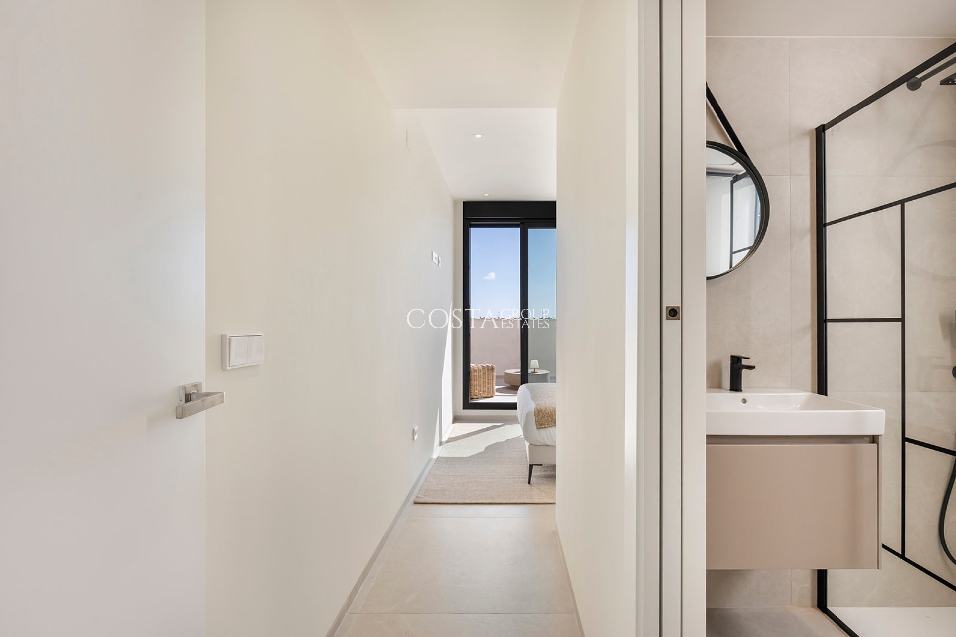 Neue Gebäude - Villa -
Los Alcazares - Los Alcázares