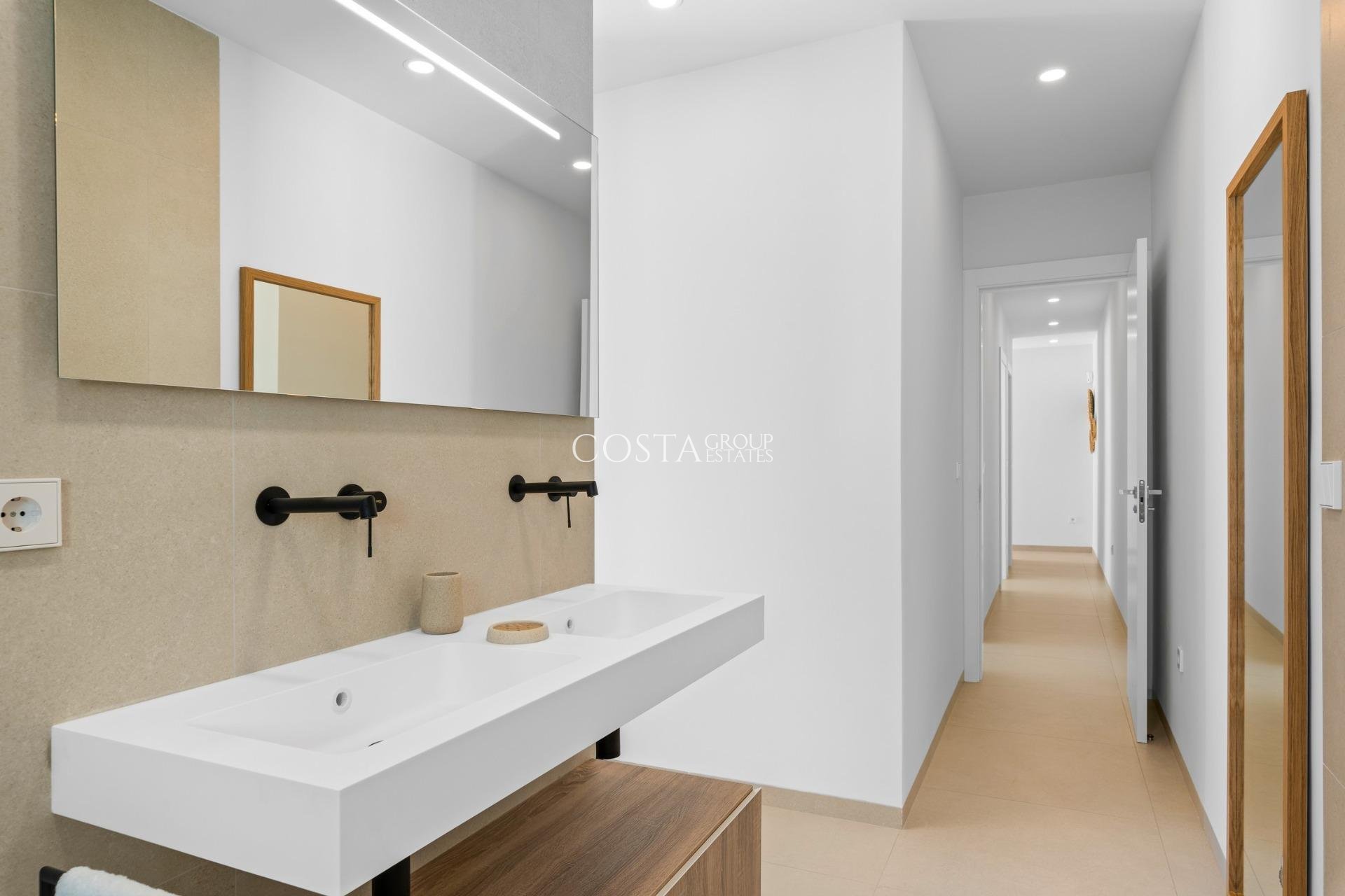 Neue Gebäude - Villa -
Los Alcazares - Serena Golf