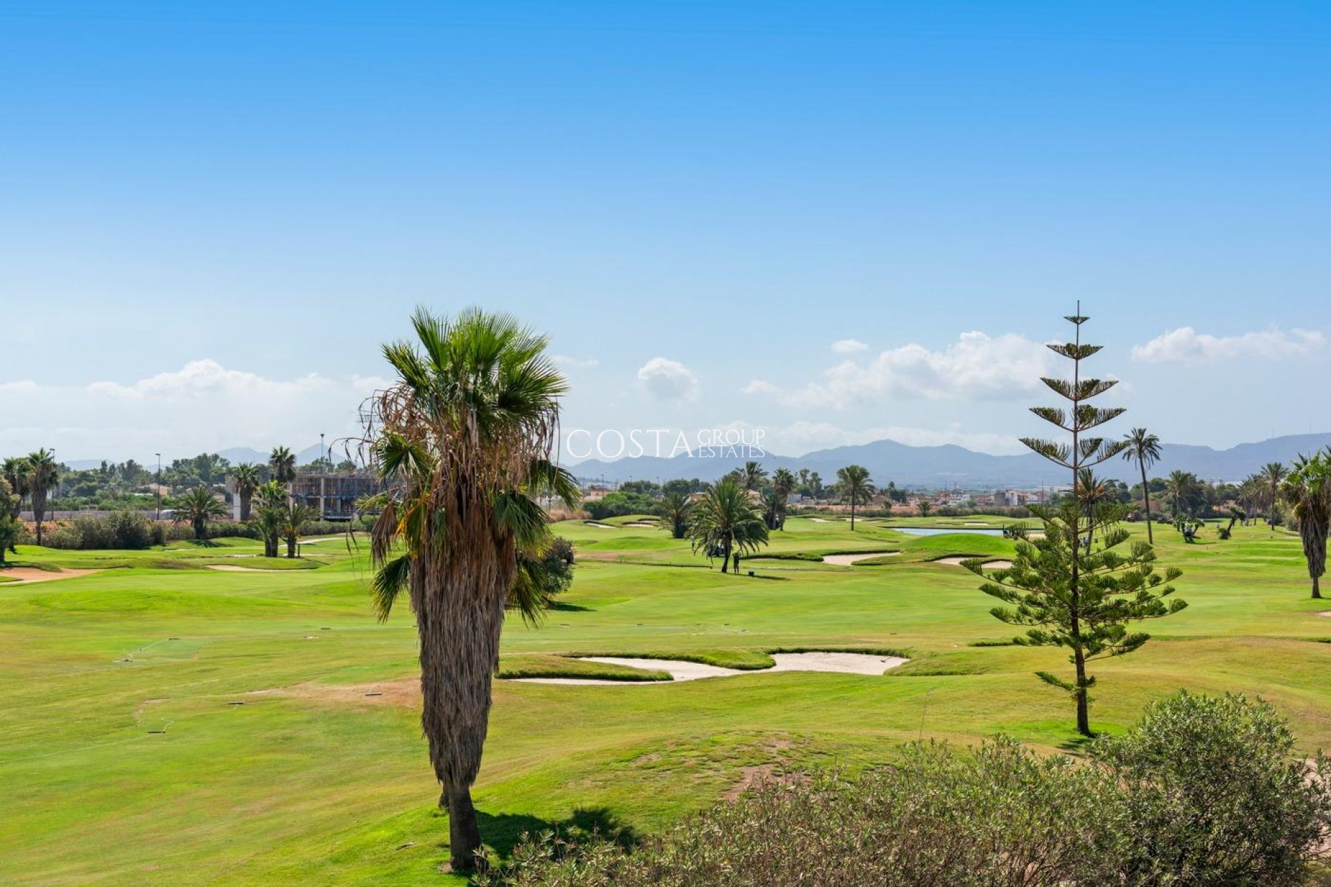 Neue Gebäude - Villa -
Los Alcazares - Serena Golf