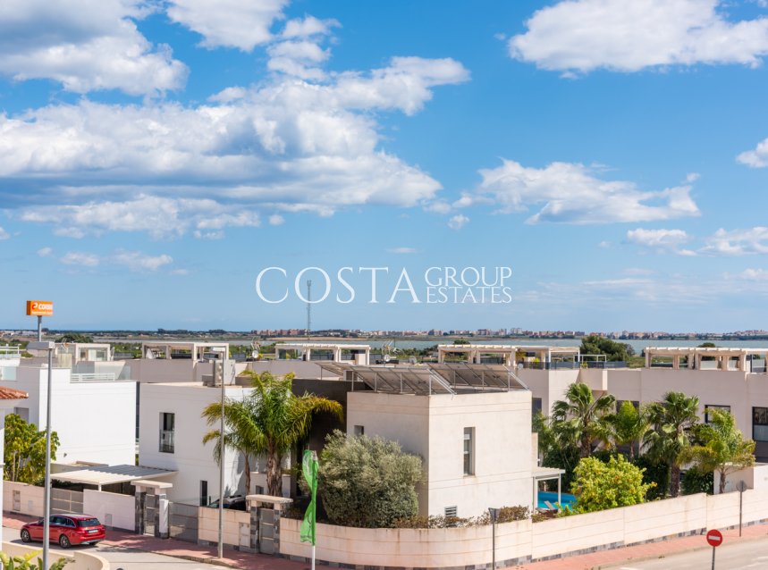 Neue Gebäude - Villa -
Los Montesinos