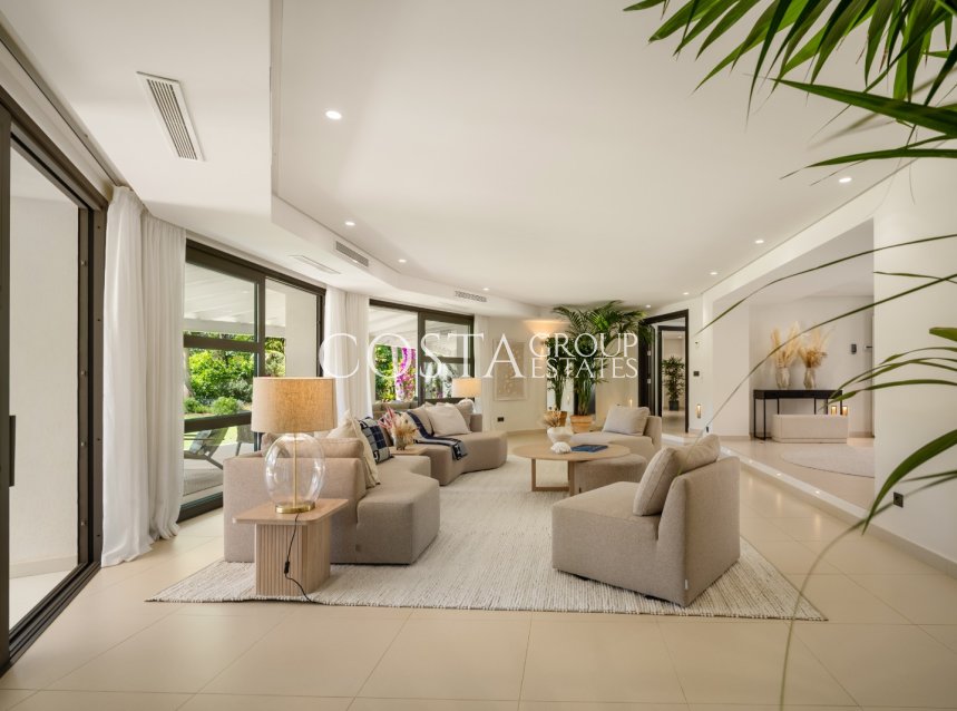 Neue Gebäude - Villa -
Marbella