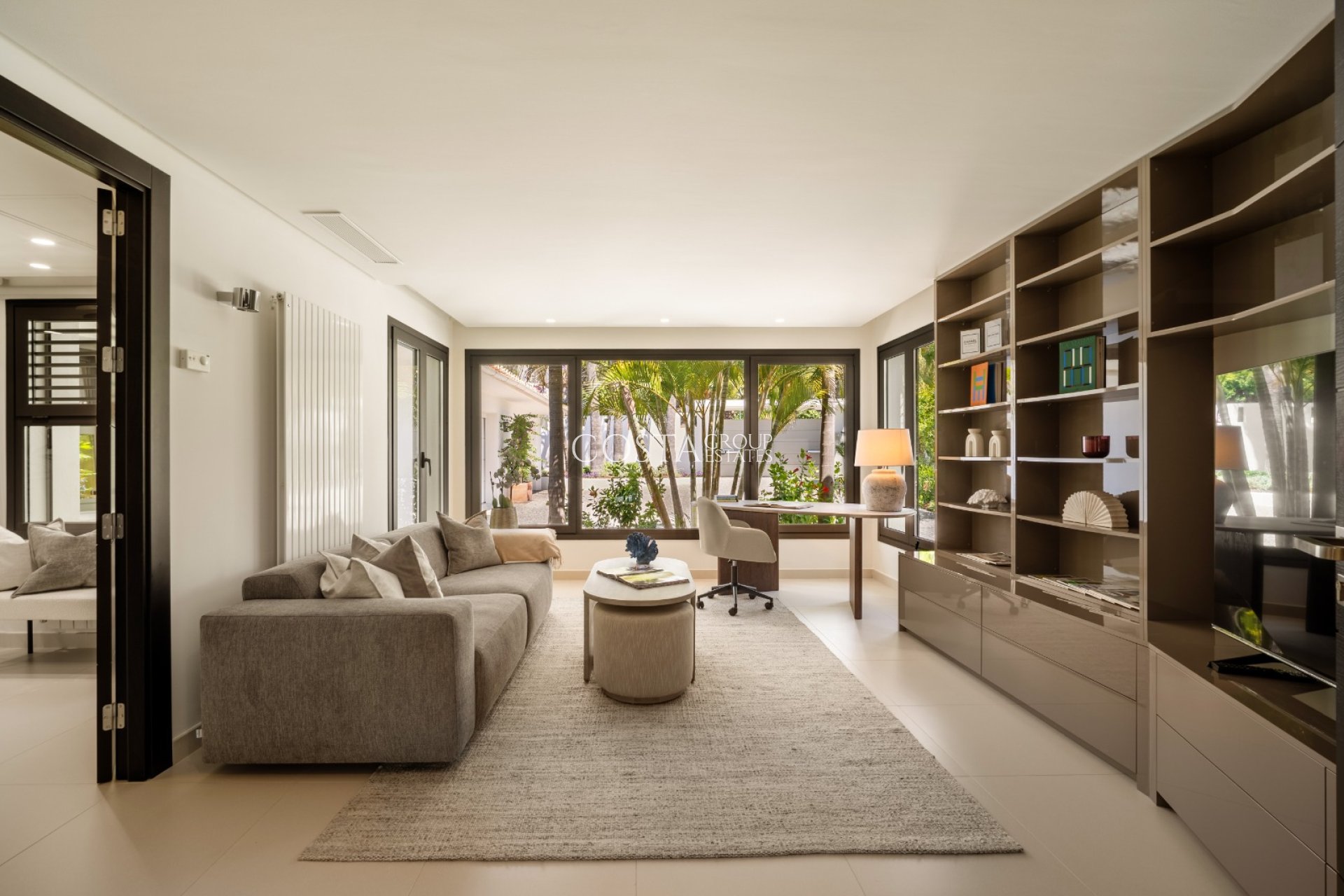 Neue Gebäude - Villa -
Marbella