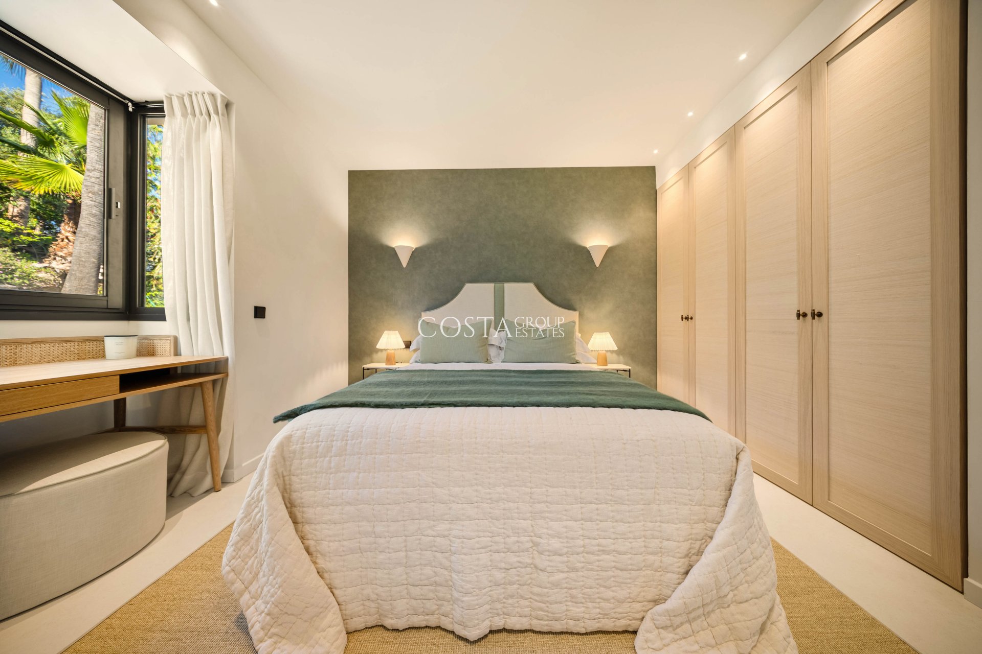 Neue Gebäude - Villa -
Marbella