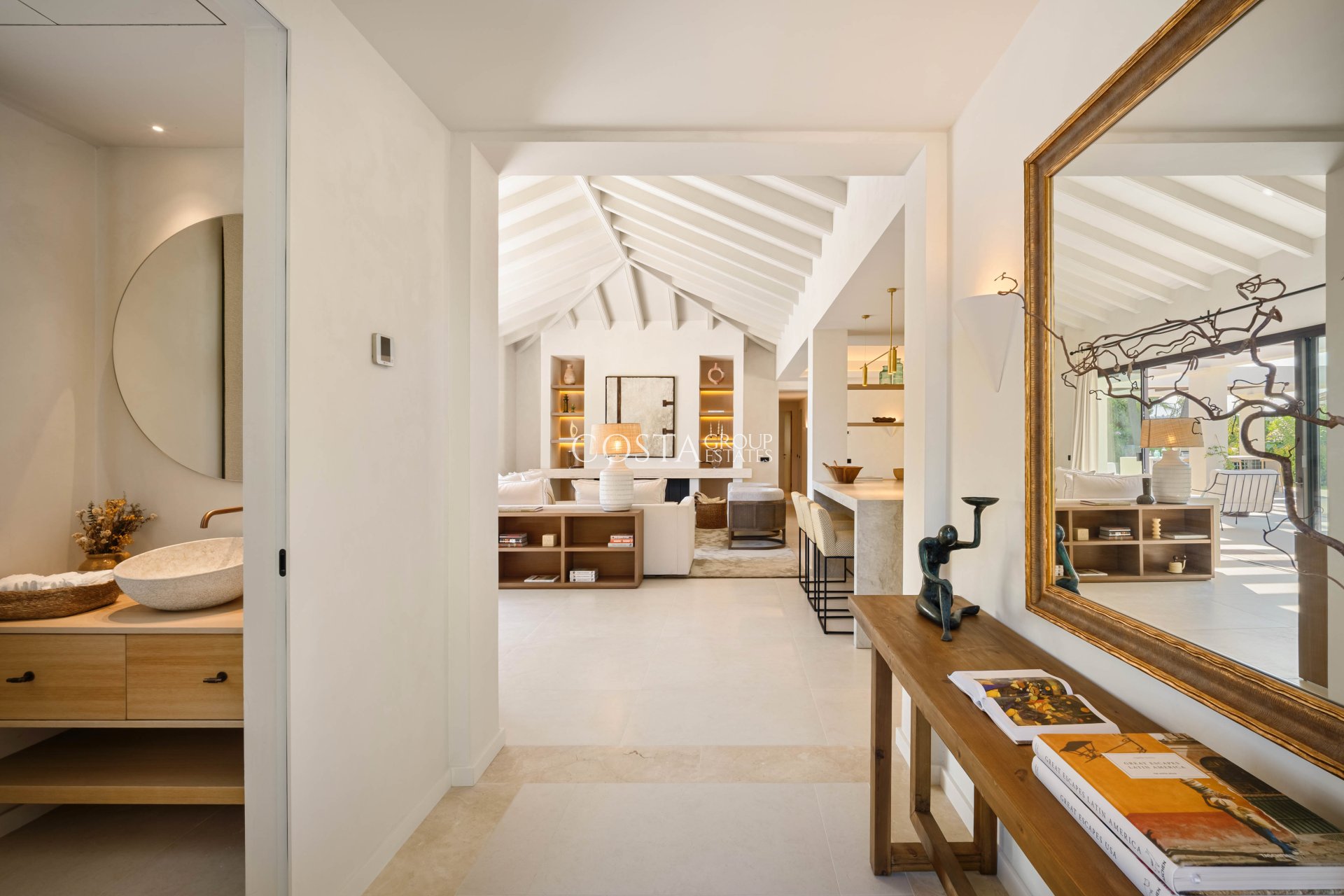 Neue Gebäude - Villa -
Marbella