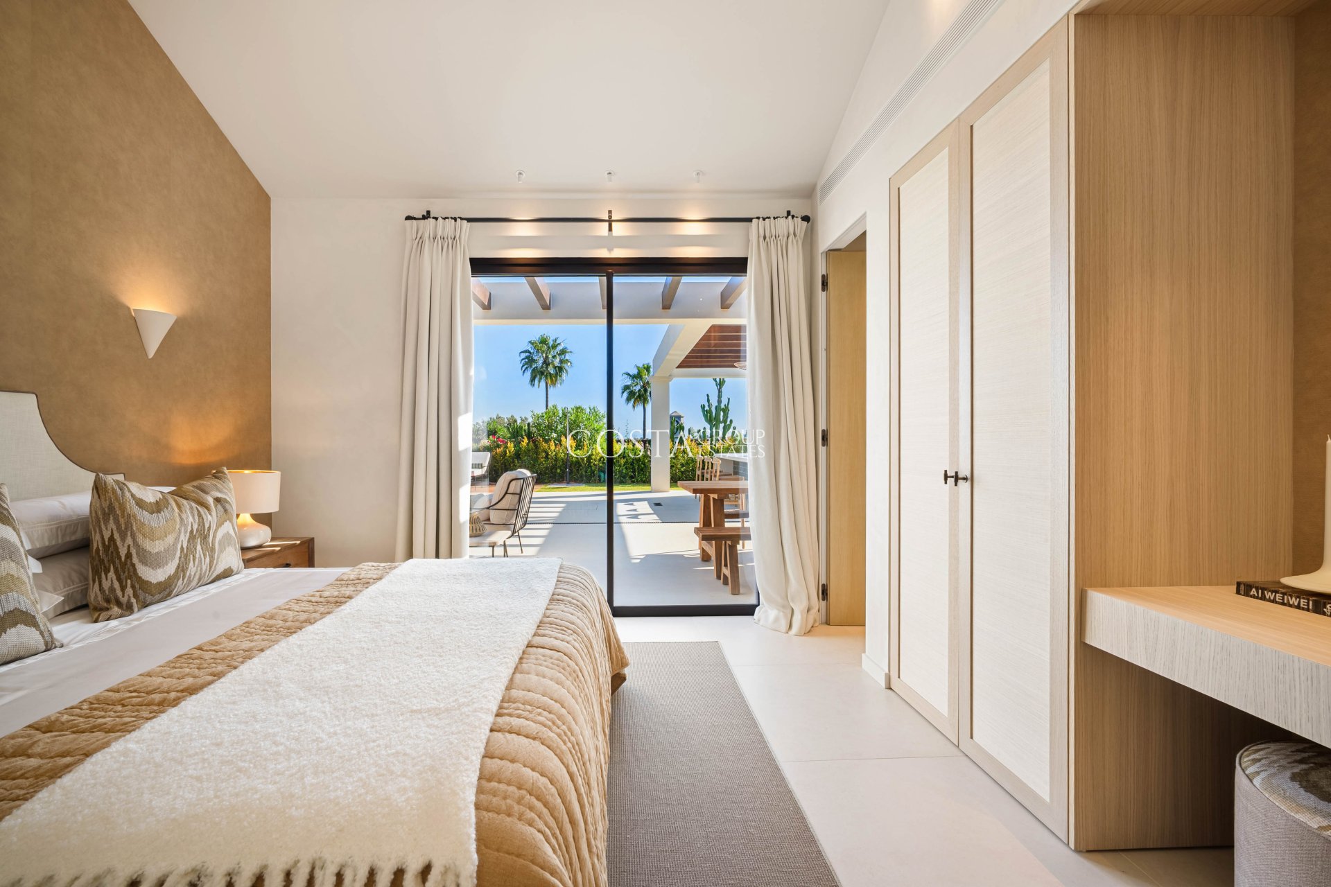 Neue Gebäude - Villa -
Marbella